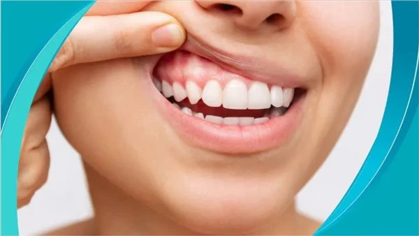 احذرو من تنظيف اسنانكم بهذه الطريقه الخاطئه حتى لا تصابوا بأصعب 5 أمراض إن تنظيف أسنانك بالفرشاة هو أحد أهم الأشياء التي يمكنك القيام بها للحفاظ على نظافة الفم، ولكن أهمية تنظيف ال