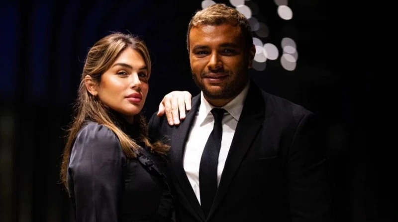 مكان وموعد جنازة والدة زوجة رامي صبري كشف محمد عادل، شقيق زوجة الفنان رامي صبري، عن مكان وموعد جنازة والدته، حيث من المقرر أن تقام غدا في مسجد