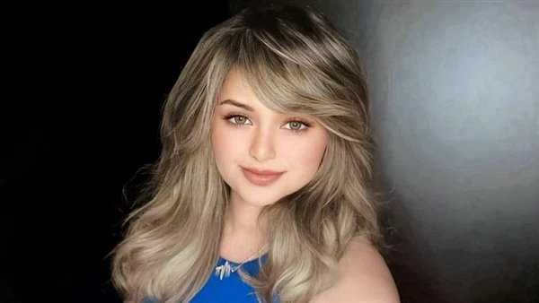 دينا أنور وتصريحات نارية ضد من يرفضون تهنئة الأقباط.. رسالة هزت وسائل التواصل الاجتماعي.. ماذا قالت؟ دينا أنور، أو الدكتورة بنت البشمهندس كما تحب أن تعرف عن نفسها، وهي كاتبة ومؤثرة