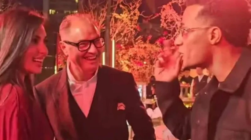 حقيقة تدخل محمد السعدي للصلح بين محمد رمضان وياسمين صبري علق المنتج محمد السعدي على الأزمة التي أثيرت مؤخرا بين الفنان محمد رمضان والفنانة ياسمين صبري، على إثر الجدال الذي حدث بينه