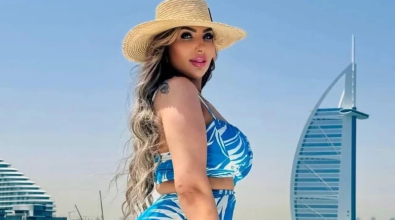 ليس بينهم مشاهير.. ننشر أسماء عصابة سارة خليفة لتجارة المخدرات حصلت افاق عربية على أسماء المتهمين ال 7 في واقعة القبض على تشكيل عصابي تتزعمه المنتجة سارة خليفة، للاتجار في المخدرات