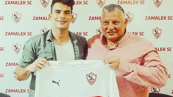 موقعتش ل الأهلي ومليش دعوة بتوقيع أبويا.. تصريحات جريئة من زيزو ورد فعل فوري من الزمالك ردا على تصريحاته يقلب السوشيال ميديا.. الفارس الأبيض ين تقم! في الوقت الحالي هناك أزمة زيزو 