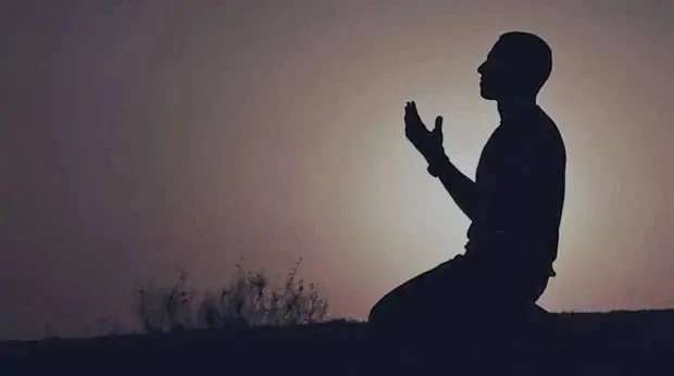 لا تفوت فرصة التقرب إلى الله.. كيف تستثمر تزامن الجمعة مع العشر الأوائل من ذي الحجة في تزامن نادر وعظيم الشأن، جاء اليوم الجمعة هذا الأسبوع ليوافق ثالث أيام العشر الأوائل من شهر ذي