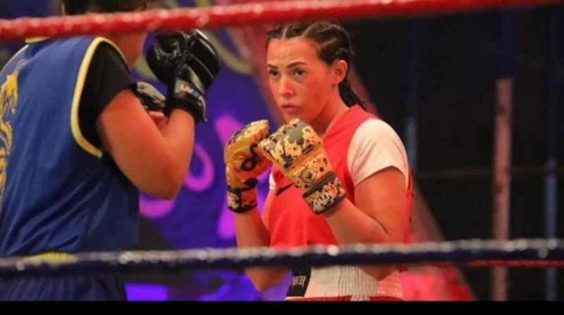 فركش.. انتهاء تصوير فيلم روكي الغلابة بطولة دنيا سمير غانم انتهى فريق عمل فيلم روكي الغابة، بطولة الفنانة دنيا سمير غانم من التصوير، ومن المقرر أن