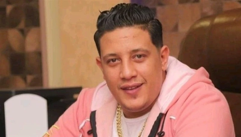 تأييد حبس حمو بيكا سنة في قضية حيازة سلاح أبيض افاق عربية - قضت محكمة جنح قصر النيل، اليوم السبت 31 مايو (أيار) بتأييد الحكم الغيابي الصادر بالسجن ضد