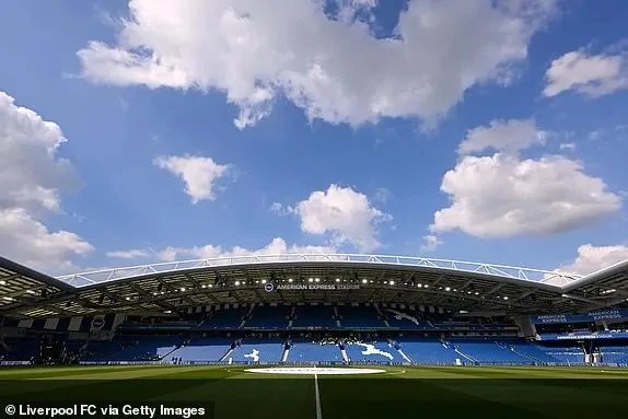 بث مباشر مباراة ليفربول وبرايتون في الدوري الانجليزي تترقب جماهير كرة القدم الإنجليزية والعالمية بث مباشر مباراة ليفربول وبرايتون في الدوري الانجليزي، والتي تقام ضمن منافسات الجولة