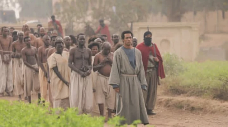 محمد رمضان من كواليس أسد: لا سلام لقلوب تكره الحرية يواصل الفنان محمد رمضان، تصوير فيلمه الجديد أسد المقرر عرضه خلال الفترة المقبلة بجميع دور العرض