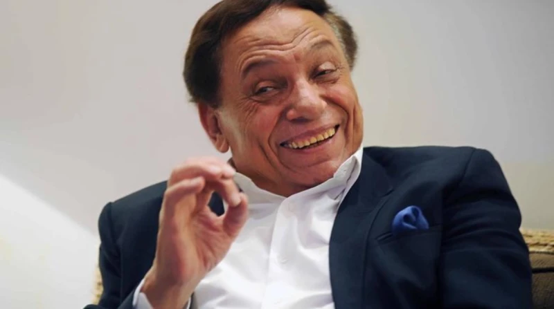 بدرية طلبة: عادل إمام لم يرفض لي طلبا.. ورفع من شأني أمام الجميع حرصت الفنانة بدرية طلبة على استعادة عدد من المواقف الإنسانية التي جمعتها بالزعيم