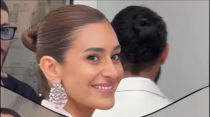 أول تعليق ل أمينة خليل على شائعات ارتباطها بالمصور أحمد زعتر عادت الشائعات مجددا لتتصدر مواقع التواصل الاجتماعي حول علاقة الفنانة المصرية أمينة خليل