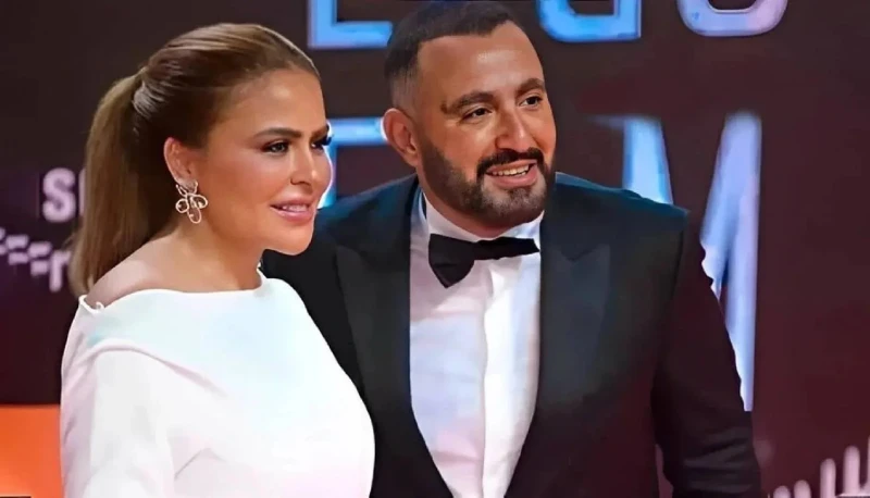 طلاق أحمد السقا ومها الصغير بشكل رسمي بعد زواج دام 26 عاما.. اعرف القصة كاملة تصدر خبر طلاق الفنان أحمد السقا ومها الصغير، منذ صباح اليوم، بشكل كبير