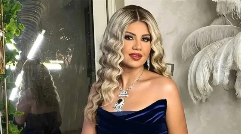 اتهام بالتزوير.. صرف بوسي شلبي من سراي النيابة بعد الاستماع لأقوالها أمرت جهات التحقيق المختصة بأكتوبر، بصرف الإعلامية بوسي شلبي، بعد الانتهاء من الاستماع لأقوالها في البلاغ المقدم