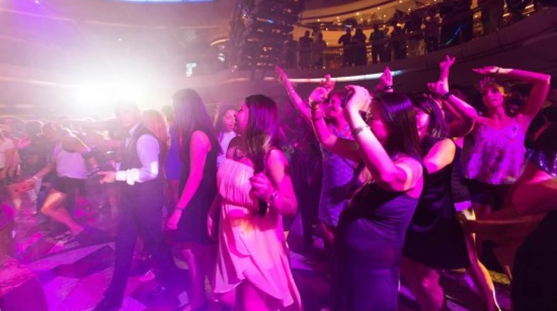 تصوير وابتزاز.. التحقيقات الكاملة لواقعة الشاب وال3 بنات بالقاهرة بعد مرور نحو عام على جريمة وقعت في القاهرة وأحدثت أصداء واسعة، عادت قضية اختطاف شاب عربي على يد ثلاث فتيات وشاب عا