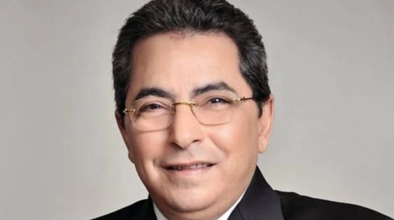 شتمني قبل ما يموت.. محمود سعد يروي موقفا مؤثرا مع أسامة أنور عكاشة كشف الإعلامي محمود سعد موقفا مؤثرا جمعه مع الكاتب الصحفي الراحل والروائي أسامة