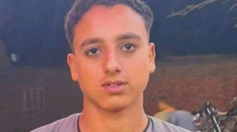 بالوعة صرف صحي تبتلع شابا في المنوفية لقى الشاب أحمد رمضان شعيب والذي يبلغ من العمر 17 عاما، من قرية أبو عوالي التابعة لمركز أشمون بمحافظة المنوفية، مصرعه إثر تعثره في بيارة صرف صح