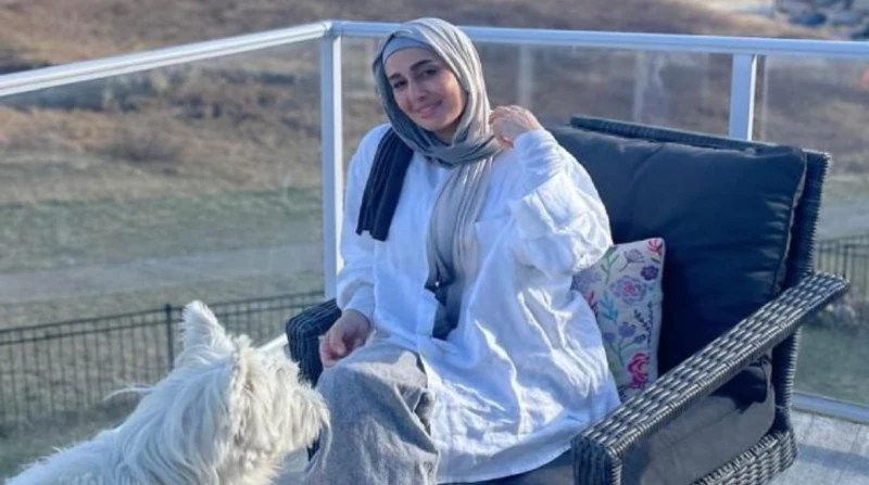 حلا شيحة لجمهورها: متنسوش تدعوا لأهل غزة في كل صلاة دعمت الفنانة حلا شيحة، أهل غزة بالدعاء لهم، خلال مقطع فيديو نشرته عبر حسابها على إنستجرام.الدعاء