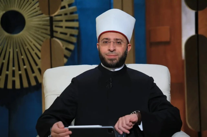 الأوقاف تمنع سفر الأئمة للخارج... ما القصة الحقيقية؟ شددت وزارة الأوقاف على ضرورة التزام الأئمة والقيادات الدينية بعدم السفر للخارج دون إخطار الجهات المعنية والحصول على الموافقة ال