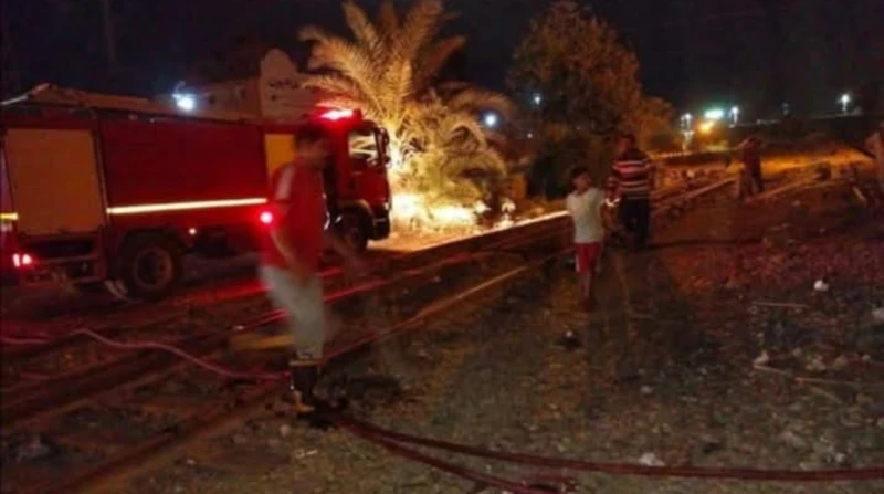 السيطرة على حريق في محيط محطة قطار إدفو بأسوان سيطرت قوات الحماية المدنية بأسوان على حريق اندلع بمحيط محطة قطار إدفو، شمال محافظة أسوان، قبل امتداد النيران إلى المحلات المجاورة، وت