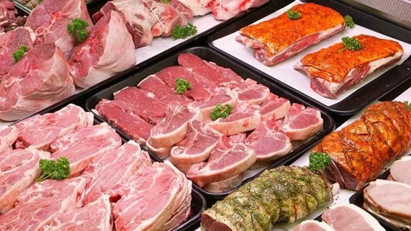 كيلو اللحمة وصل لكام قبل عيد الاضحى.... ننشر أسعار اللحوم اليوم السبت ١٧ مايو بمحلات الجزارة والمنافذ الحكومية شهدت الأسواق المصرية خلال الفترة الأخيرة ارتفاعا ملحوظا في أسعار اللح