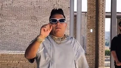 قريبا.. حمو بيكا يشارك كواليس كليب الأرض دي مليانة ألغام يستعد مطرب المهرجانات حمو بيكا لطرح أحدث أعماله الغنائية فيديو كليب الأرض دي مليانة ألغام،