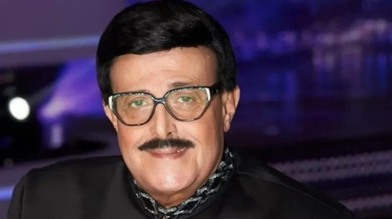 لماذا انتقد سمير غانم مسرح مصر رغم إعجابه بالعرض؟ تحدث الناقد الفني أحمد سعد الدين، عن تأثير الفنان الراحل سمير غانم كأهم نجوم الكوميديا في مصر،