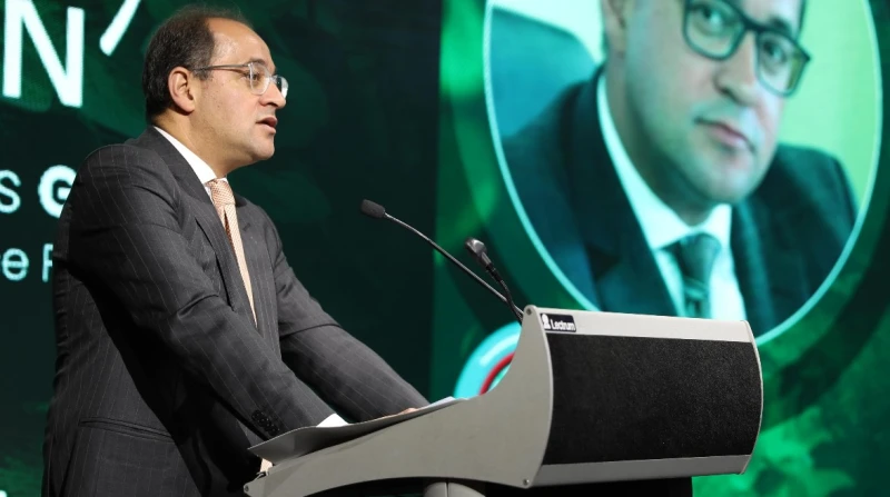 الحكومة تراهن على القطاع الخاص بخطة للاستثمار في الطاقة المتجددة قال وزير المالية، أحمد كجوك، إن الرهان العملي والأنجح، على القطاع الخاص في سد الفجوة التمويلية بين قدراتنا وأحلامنا