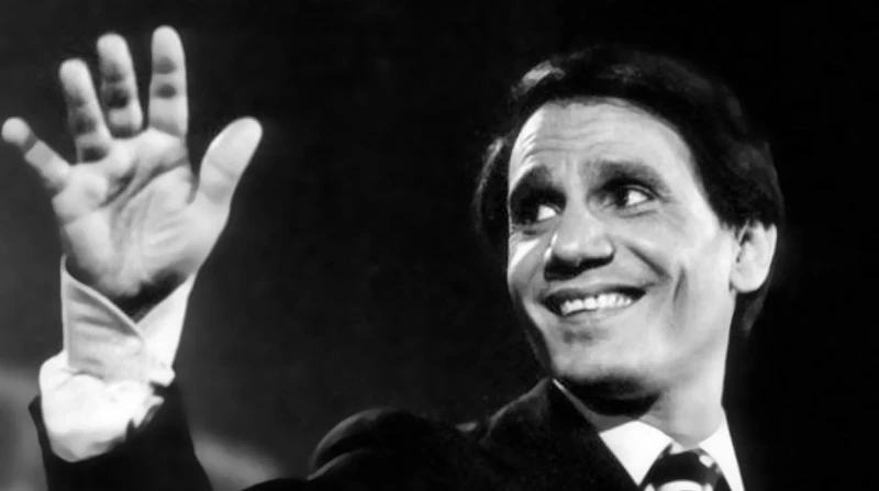 لماذا تكرهني؟.. جواب من سعاد حسني يكشف تفاصيل علاقتها ب حليم أزاحت أسرة المطرب الراحل عبد الحليم حافظ الستار لكشف حقيقة زواج العندليب من الفنانة سعاد حسني، ببيان مصحوب بجواب من الس