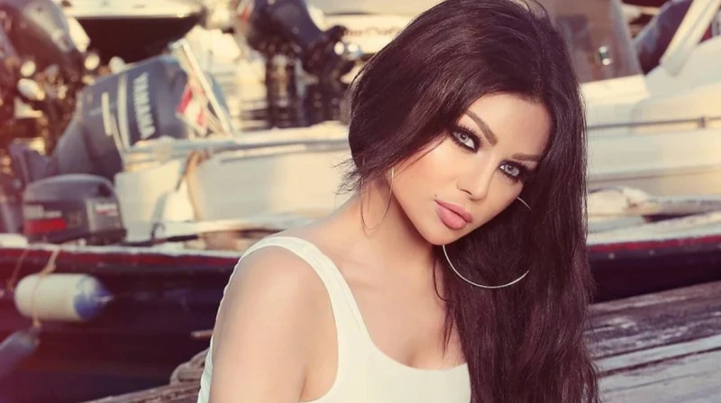 تأجيل قضية هيفاء وهبي ضد نقيب الموسيقيين إلى 25 مايو قررت الدائرة الثالثة لمفوضي مجلس الدولة تأجيل نظر الدعوى المقامة من الفنانة هيفاء وهبي ضد نقيب