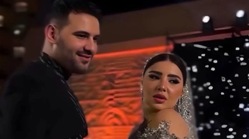 أول تعليق من مسلم على كواليس خناقة زوجته مع أروى قاسم خرج مطرب المهرجانات مسلم عن صمته ليعلق على أزمة زوجته يارا تامر مع البلوجر أروى قاسم التي هزت مواقع التواصل الاجتماعي وأثارت ح