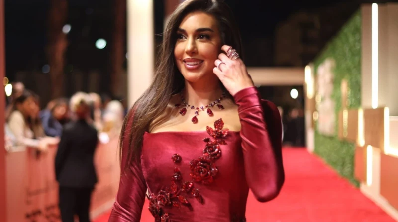 ياسمين صبري: مبخفش من الحسد ولكن بعمل حسابه قالت الفنانة ياسمين صبري إنها تؤمن بالحسد، كما أنها راضيه بكرم الله عليها، وتستعين بسؤال أهل العلم.وقالت