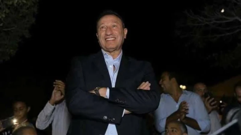 تفاصيل وفاة شقيقة محمود الخطيب ومكان تشييع الجنازة توفيت نادرة الخطيب، الشقيقة الكبرى للكابتن محمود الخطيب، رئيس مجلس إدارة النادى الأهلي، بعد صراع مع المرض، أثناء تلقيها الرعاية ا