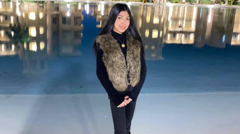 لبست الأبيض قبل فرحها.. المرض يقضي على روان بعد 6 سنوات من الألم ودعت مدرسة بورسعيد الثانوية بنات، صباح اليوم، روان علي شلبي محمد عمر، طالبة الثانوية العامة، والتي رحلت في عمر الزه