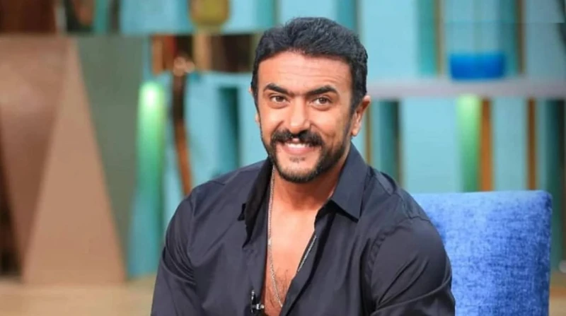 الليلة.. أحمد العوضي يعلن الفائزين في مسابقة ما بعد رمضان كشف الفنان أحمد العوضي موعد إعلان الفائزين في مسابقته الأخيرة ما بعد رمضان، لتسليمها ل 30 فائزا على مدار يومين. وقال أحمد 