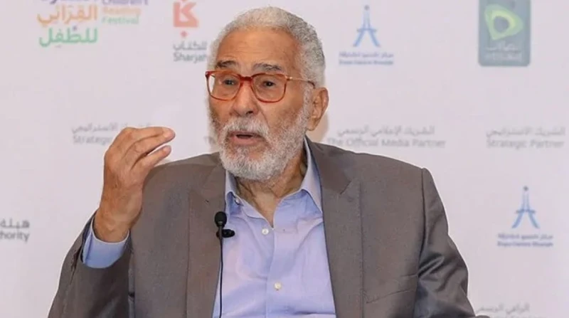 للاطمئنان عليه.. فريق طبي من وزارة الصحة في بيت عبدالرحمن أبوزهرة توجه فريق طبي من وزارة الصحة إلى منزل الفنان عبدالرحمن أبوزهرة للاطمئنان على