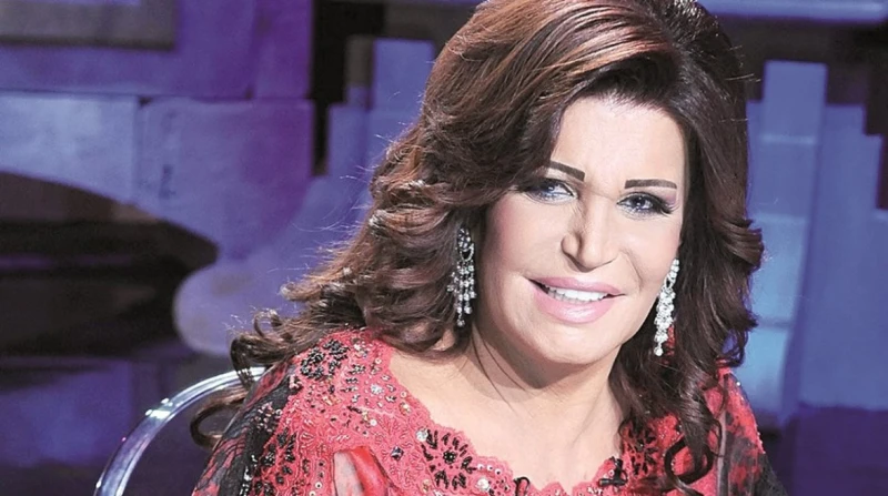 نجوى فؤاد تكشف تطورات حالتها الصحية (خاص) كشفت الفنانة نجوى فؤاد، تطورات حالتها الصحية بعد سقوطها في منزلها في الآونة الأخيرة.وقالت نجوى فؤاد في تصريحات خاصة لافاق عربية: أنا وقعت 