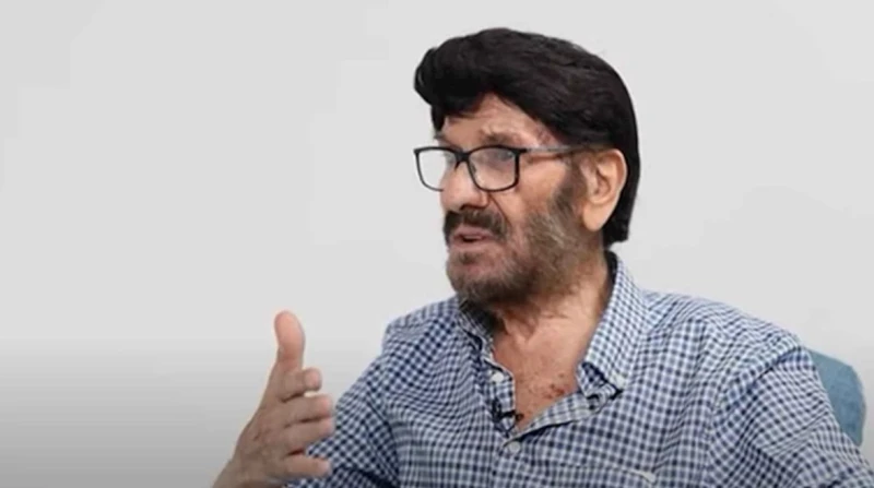 نقابة الفنانين السوريين تنعى قدورة: وداعا فهد السينما توفى الفنان الكبير أديب قدورة، المعروف بلقب فهد السينما السورية، أمس الأربعاء، ما شكل صدمة لجميع محبيه في سوريا والوطن العربي.