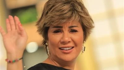 مفيش مستحيل.. مفيدة شيحة تكشف كيف حقق الله حلمها بالحج رغم الظروف شاركت الإعلامية مفيدة شيحة جمهورها بمقطع فيديو من داخل المسجد النبوي، كشفت من خلاله عن استعدادها لأداء فريضة الحج 