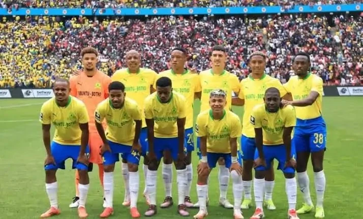 تشكيل صنداونز المتوقع لمواجهة بيراميدز في دوري أبطال إفريقيا يلتقي مساء اليوم، فريق صنداونز الجنوب إفريقي ضد بيراميدز المصري، في إطار مباراة العودة لنهائي دوري أبطال إفريقيا، على م