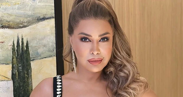 نوال الزغبي تتألق في قطر بإطلالة راقية.. ويا مشاعر حديث الجمهور افاق عربية - أحيت النجمة اللبنانية نوال الزغبي حفلا خاصا في دولة قطر، حيث خطفت الأنظار بإطلالة أنيقة وجذابة لاقت إعج