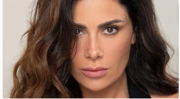 صبا مبارك تضع صناع وتر حساس في ورطة افاق عربية - وضعت الفنانة صبا مبارك، صناع مسلسل وتر حساس في ورطة بعدما أعلنت اعتذارها عن عدم المشاركة في الجزء الثاني من المسلسل الذي حققت به نج