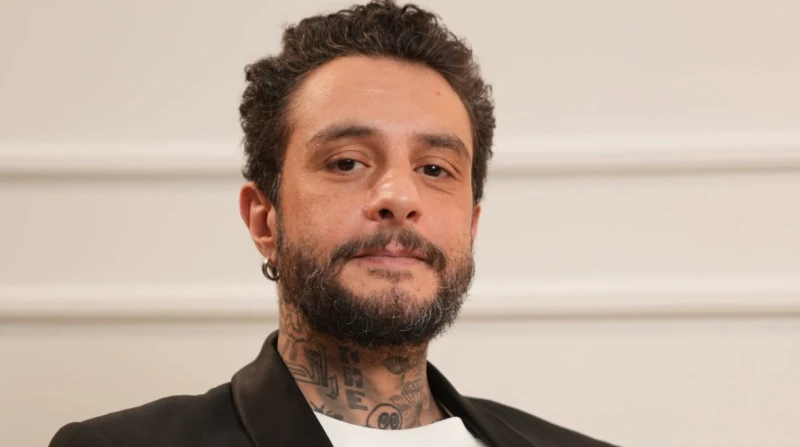 أحمد الفيشاوي: نفسي أدخل الجنة وأشوف ربنا قال الفنان أحمد الفيشاوي إنه يرغب في دخول الجنة عقب وفاته كما أنه يحلم برؤية الله عز وجل.وأضاف أحمد الفيشاوي، خلال لقائه ببودكاست حورات مع