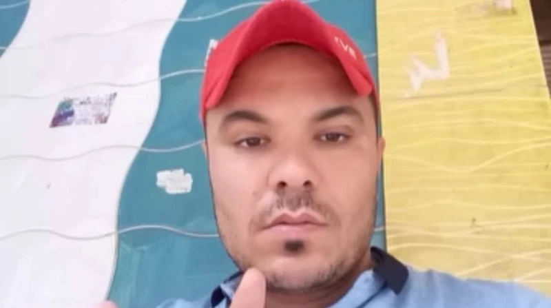 توفي بسببهما.. قرار عاجل ضد المتهمين بالتنمر على شاب أبكم بالغربية قررت جهات التحقيق بمركز شرطة كفر الزيات بمحافظة الغربية، حبس المتهمين في واقعة التنمر والتعدي على شخص أبكم أخرس ب