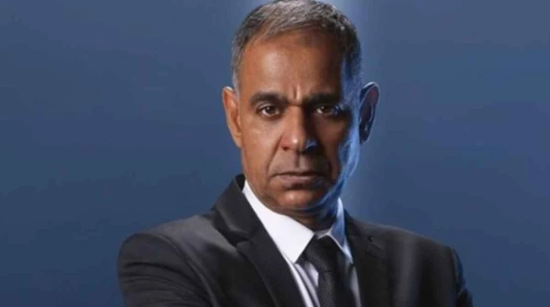 مزدوج المهنة.. تفاصيل دور محمود البزاوي في مملكة الحرير يشارك الفنان محمود البزاوي في مسلسل مملكة الحرير بطولة كلا من كريم محمود عبدالعزيز وأحمد غزي،