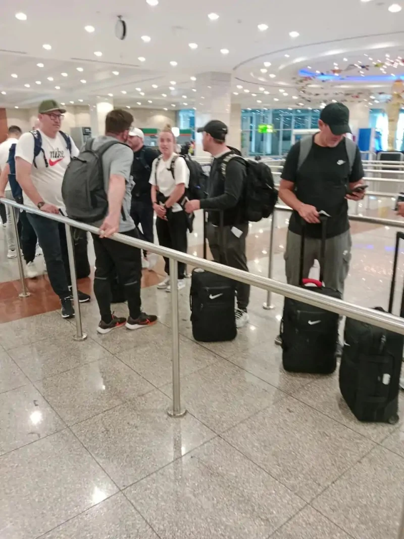 منتخب امريكا يصل إلى مصر للمشاركة في بطولة خوفو الدولية استعدادا لكأس العالم للشباب كتب سيد البدري وصل الفوج الأول من بعثة منتخب الولايات المتحدة تحت 20 عاما إلى مطار القاهرة الدول