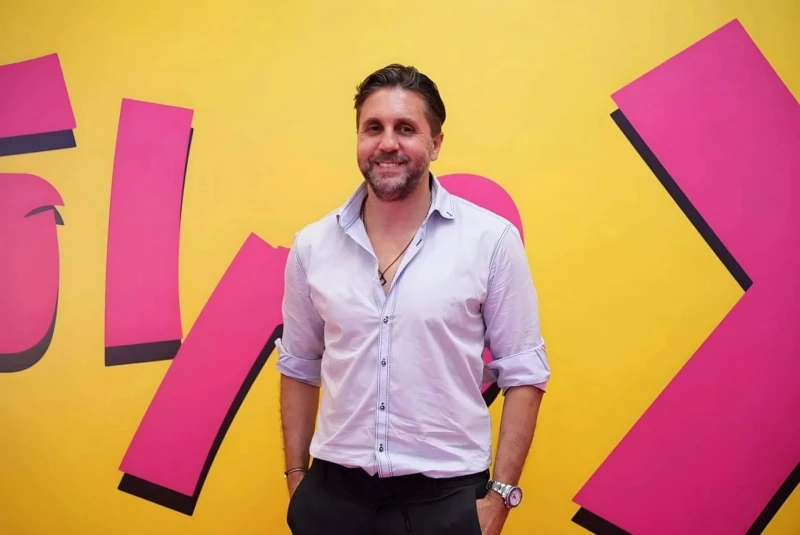 هشام ماجد يكشف سرا عن علاقته بأحمد فهمي افاق عربية - حل الفنان هشام ماجد والمخرج معتز التوني ضيفين على برنامج واحد من الناس الذي يقدمه الإعلامي عمرو الليثي على قناة الحياة، حيث كشف