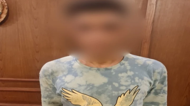 الأمن يكشف حقيقة ممارسة شخصين أعمال بلطجة بالمرج نجحت أجهزة الأمن بوزارة الداخلية، في كشف ملابسات مقطع فيديو تم تداوله على مواقع التواصل الاجتماعي، حيث ادعى ناشره قيام شخصين بالاتج