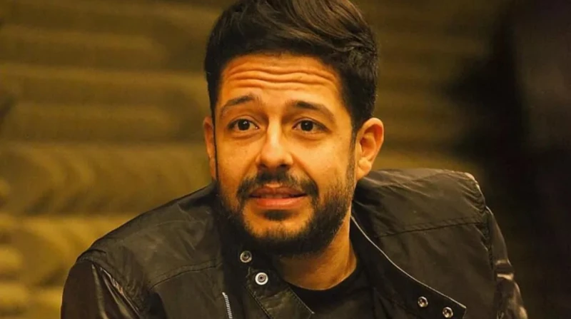 أول حفل غنائي لمحمد حماقي عقب خضوعه لعملية جراحية يستعد الفنان محمد حماقي مساء اليوم السبت لإحياء ثاني حفلات ليالي مهرجان موازين على خشبة مسرح النهضة بالعاصمة المغربية في الرباط.وي