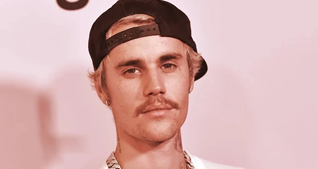 جاستن بيبر يثير القلق برسائل غامضة.. ومقربون: تائه ويعاني افاق عربية - عاد النجم العالمي جاستن بيبر ليثير القلق بين جمهوره ومتابعيه بعد نشره سلسلة