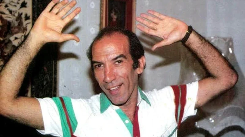 نجاح الموجي.. صاحب الإيفيهات الحية الذي انتظر موته في البلكونة يعتبر الفنان الراحل نجاح الموجي من أشهر نجوم الكوميديا الذين برزوا في ثمانينيات وتسعينيات القرن الماضي، كونه يعد من أ