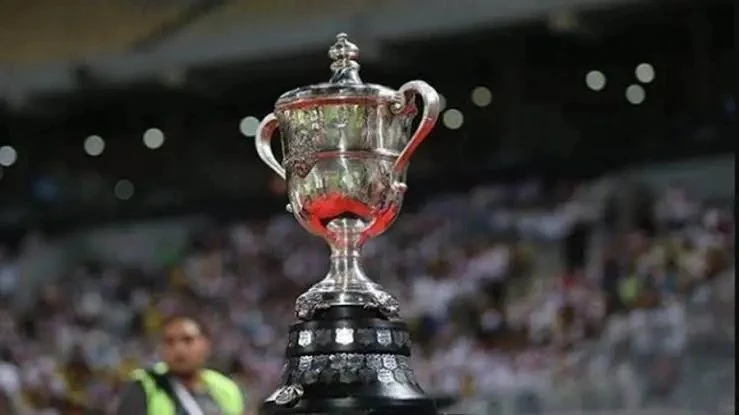 مصدر رسمي يكشف موعد انتهاء الموسم الكروي والجدل يشتعل حول زيزو خاص في تصريح خاص لافاق عربية، كشف مصدر مسؤول داخل رابطة الأندية المحترفة عن الموعد الرسمي لانتهاء الموسم الكروي المحل