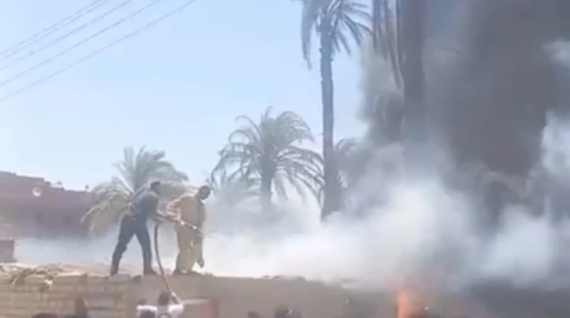 حريق هائل في مخزن لمخلفات تدوير البلاستيك بأسيوط اندلع حريق ضخم اليوم في مخزن لتدوير المخلفات البلاستيكية بقرية دير الرويجات التابعة لمركز ساحل سليم